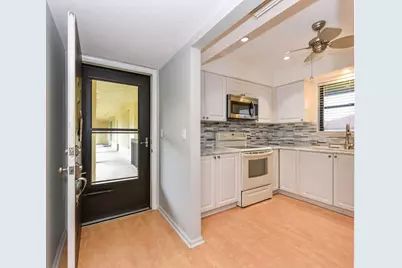 390 SW South River Drive #202, Stuart, FL 34997 - Photo 19