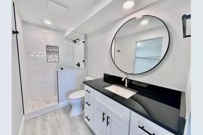 312 Northlake Drive #104, North Palm Beach, FL 33408 - Photo 13