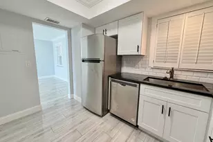 312 Northlake Dr, North Palm Beach, FL 33408 - Photo 13