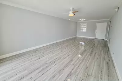 312 Northlake Drive #104, North Palm Beach, FL 33408 - Photo 7