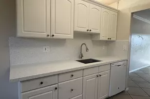 9954 Nob Hill Ct, Sunrise, FL 33351 - Photo 5