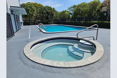 8310 Sands Point Boulevard #307 L, Tamarac, FL 33321 - Photo 33