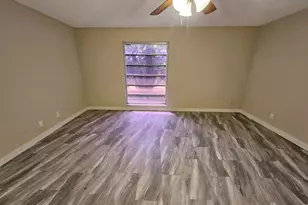 8310 Sands Point Blvd, Tamarac, FL 33321 - Photo 15