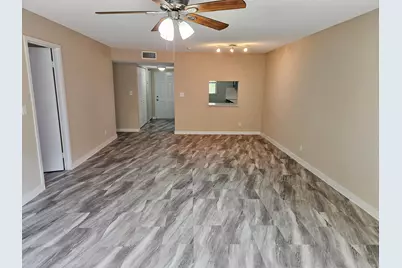 8310 Sands Point Boulevard #307 L, Tamarac, FL 33321 - Photo 5