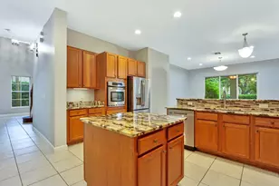1904 Flower Dr, Palm Beach Gardens, FL 33410 - Photo 13
