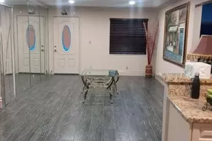 8241 SW 4th Ct, North Lauderdale, FL 33068 - Photo 5