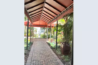 651 Okeechobee Boulevard #706, West Palm Beach, FL 33401 - Photo 5