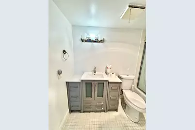 202 SE 10th Street #105, Dania Beach, FL 33004 - Photo 11