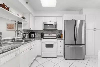 7310 Ashford Place, Delray Beach, FL 33446 - Photo 5