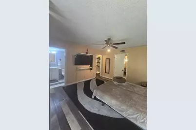 5160 Las Verdes Circle #217, Delray Beach, FL 33484 - Photo 3