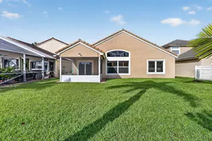 1021 SE Westminster Pl, Stuart, FL 34997 - Photo 53