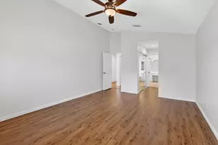 1021 SE Westminster Pl, Stuart, FL 34997 - Photo 29