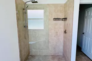 9360 Cove Point Cir, Boynton Beach, FL 33472 - Photo 17