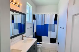 9360 Cove Point Cir, Boynton Beach, FL 33472 - Photo 19