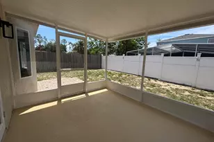 1001 Harvest Moon Dr, Seffner, FL 33584 - Photo 15