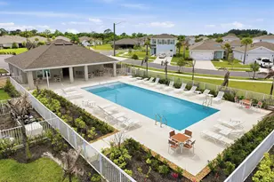 812 Persimmon Pl, Fort Pierce, FL 34981 - Photo 37