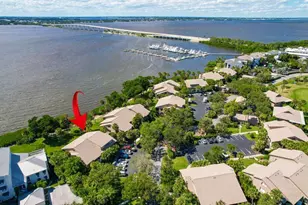 218 NE Edgewater Dr, Hutchinson Island, FL 34996 - Photo 3