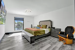 8992 Palm Tree Ln, Pembroke Pines, FL 33024 - Photo 25