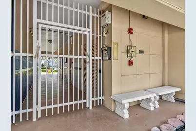 2000 Diana Drive, Hallandale Beach, FL 33009 - Photo 55