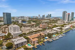 2000 Diana Dr, Hallandale Beach, FL 33009 - Photo 61