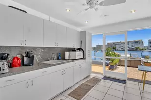 2000 Diana Dr, Hallandale Beach, FL 33009 - Photo 49