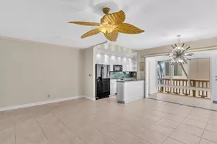2000 Diana Dr, Hallandale Beach, FL 33009 - Photo 13