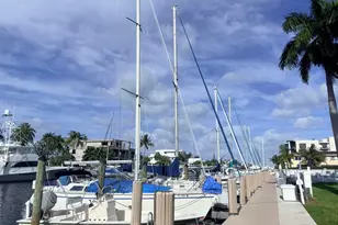 1475 SE 15th St, Fort Lauderdale, FL 33316 - Photo 3