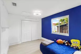 4040 NE 6th Ave, Deerfield Beach, FL 33064 - Photo 11