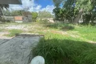 161 SW 6th Ct Ct SW, Vero Beach, FL 32962 - Photo 89