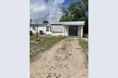 161 SW 6th Ct Court SW, Vero Beach, FL 32962 - Photo 9