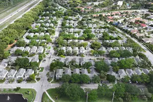 10881 Sea Hibiscus Ln, Tamarac, FL 33321 - Photo 29