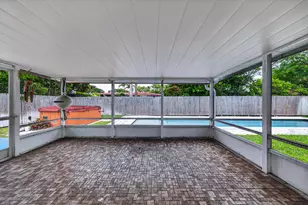 3213 Dover Rd, Pompano Beach, FL 33062 - Photo 9