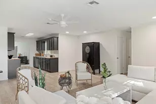 8530 8th St, Vero Beach, FL 32968 - Photo 5