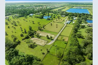 8530 8th Street, Vero Beach, FL 32968 - Photo 1