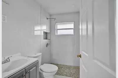 2647 Yarmouth Drive, Wellington, FL 33414 - Photo 17