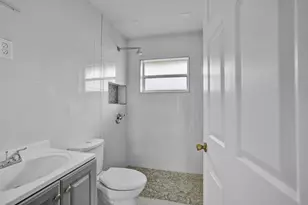 2647 Yarmouth Dr, Wellington, FL 33414 - Photo 17