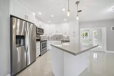 5031 NE 23rd Avenue, Lighthouse Point, FL 33064 - Photo 3