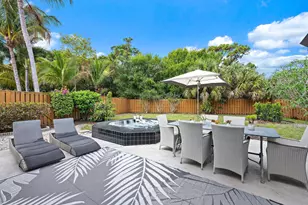 2596 La Cristal Cir, Palm Beach Gardens, FL 33410 - Photo 23