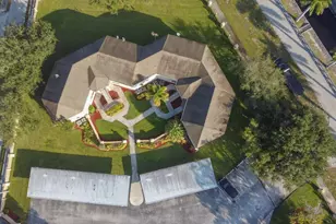 2625 Heathcote Dr, Fort Pierce, FL 34982 - Photo 7