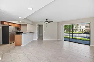 2625 Heathcote Dr, Fort Pierce, FL 34982 - Photo 3