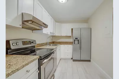 326 SE 1st Avenue, Delray Beach, FL 33444 - Photo 9
