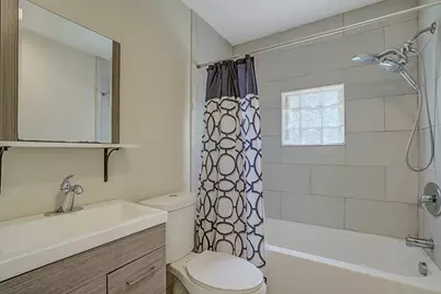 326 SE 1st Avenue, Delray Beach, FL 33444 - Photo 11