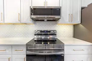 2929 SE Ocean Blvd, Stuart, FL 34996 - Photo 7