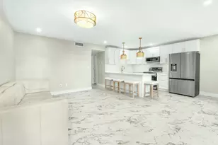 2929 SE Ocean Blvd, Stuart, FL 34996 - Photo 5