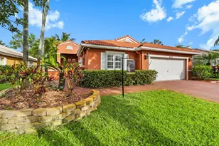 363 SW 161st Ave, Pembroke Pines, FL 33027 - Photo 1