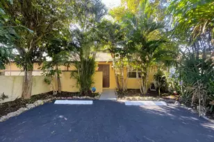 512 NW 43rd Pl, Deerfield Beach, FL 33064 - Photo 1