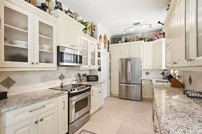 262 Sherwood Forest Drive, Delray Beach, FL 33445 - Photo 5