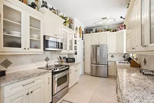 262 Sherwood Forest Dr, Delray Beach, FL 33445 - Photo 5