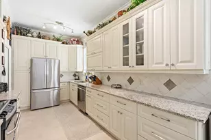 262 Sherwood Forest Dr, Delray Beach, FL 33445 - Photo 7