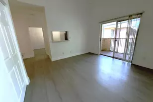 631 Cypress Lake Blvd, Deerfield Beach, FL 33064 - Photo 1